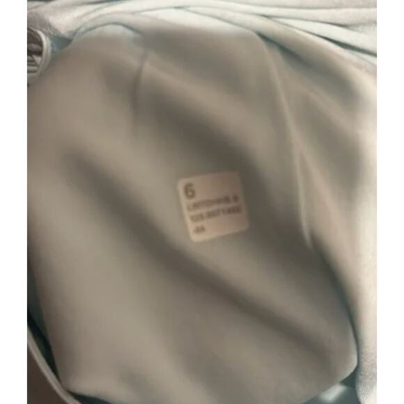 (6) Lululemon Pace Rival High-Rise Short 3" Mint Breeze - Picture 9 of 9